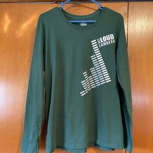 ⭐️Get Loud Lambeau shirt. Size 2x